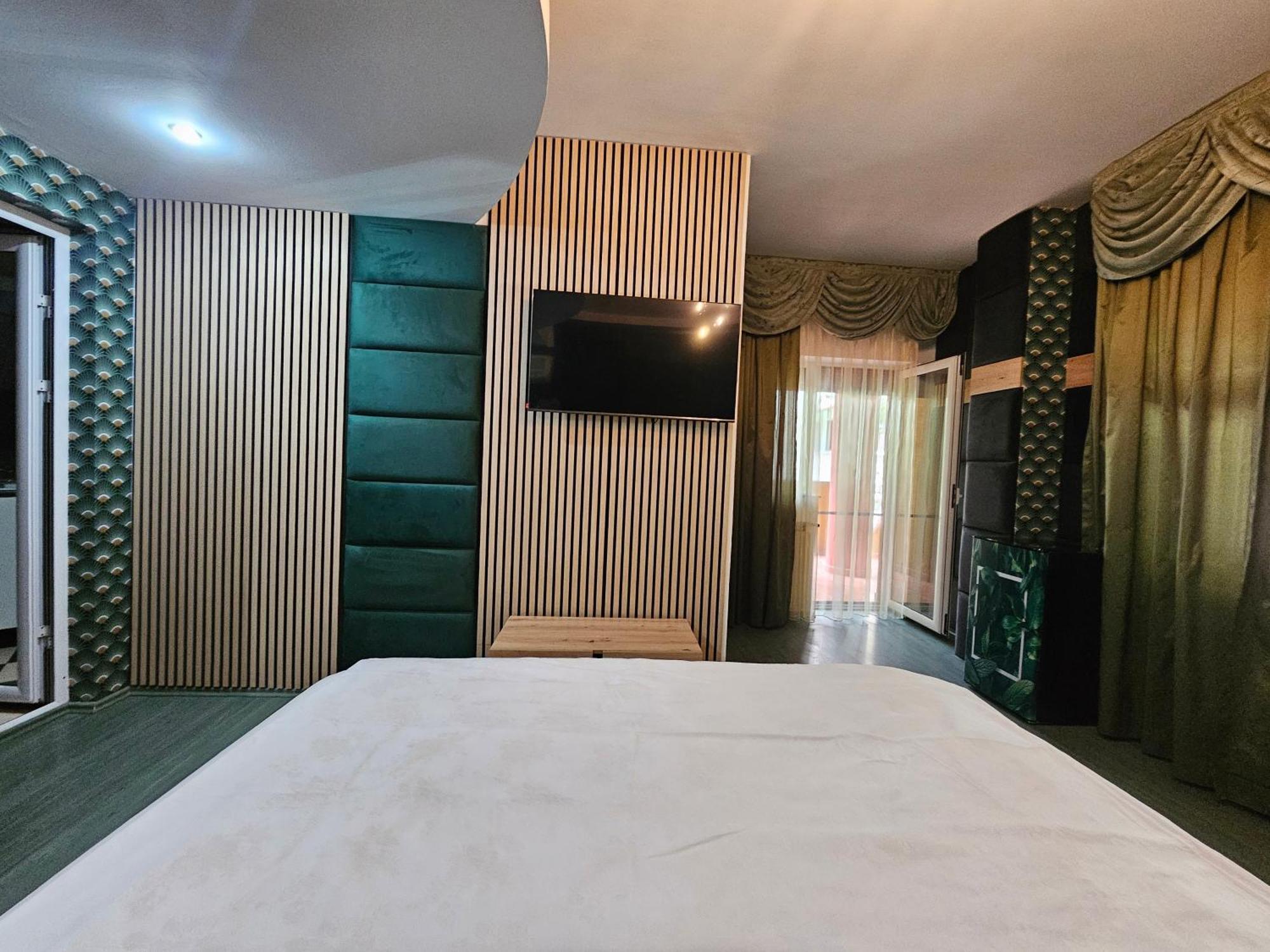 Simple Villa Rooms National Arena Self Check In Bucareste Exterior foto