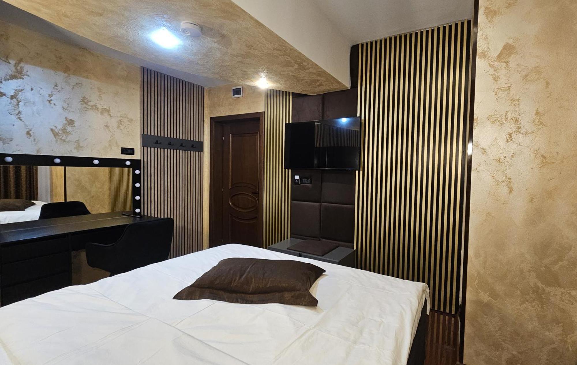 Simple Villa Rooms National Arena Self Check In Bucareste Exterior foto